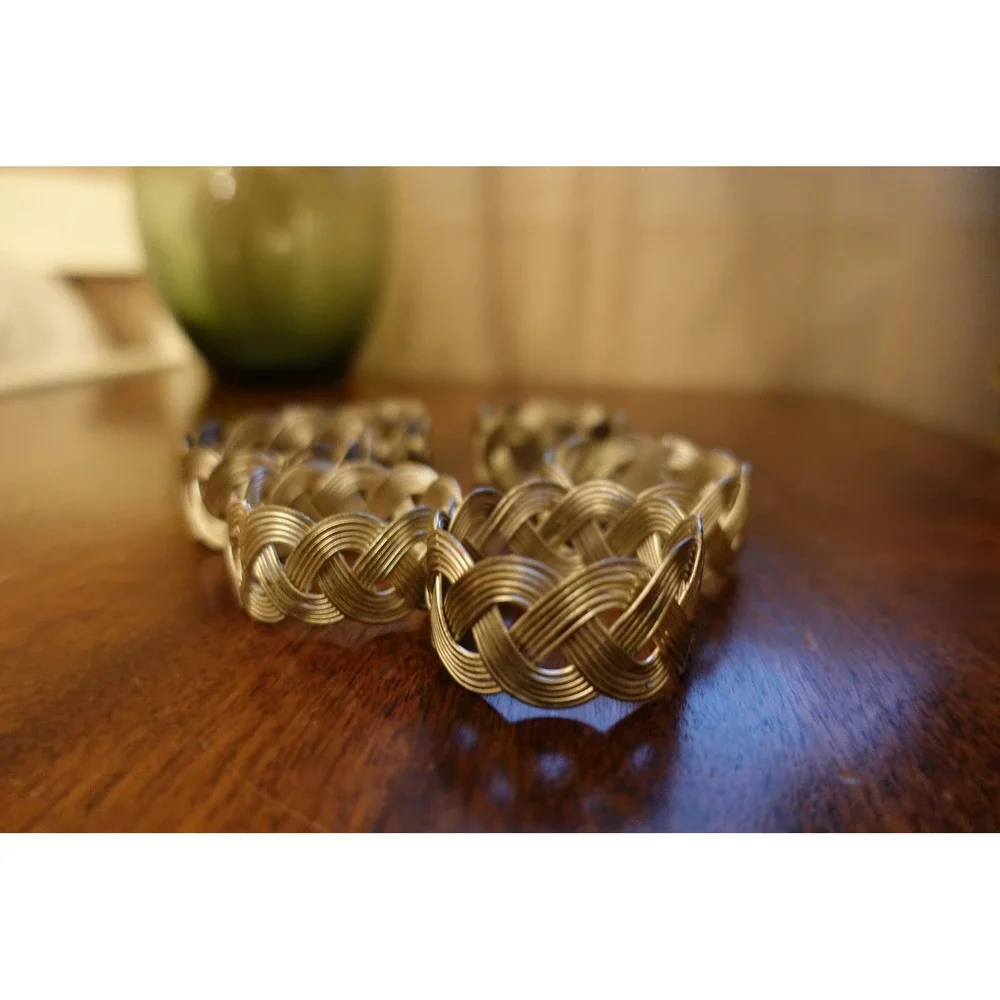 Vintage silver tone metal with double twisted helix design set of 6 napkin rings